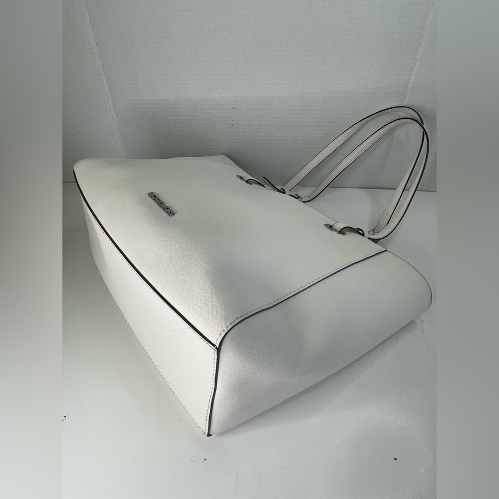 Michael Kors Taupe and Cream Shoulder Bag - Picture 7 of 16